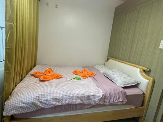 MOA getaway staycations Room Type - Comfy Queen Room
