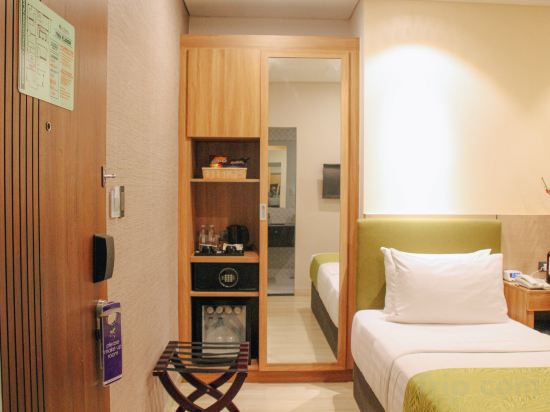 Goldberry Suites and Hotel Cebu Room Type - Lite Room (Studio)
