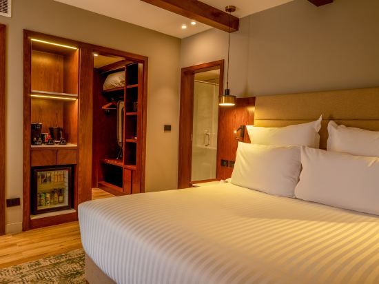 Cairo Pyramids Hotel Room Type - Signature Prestige Garden Room