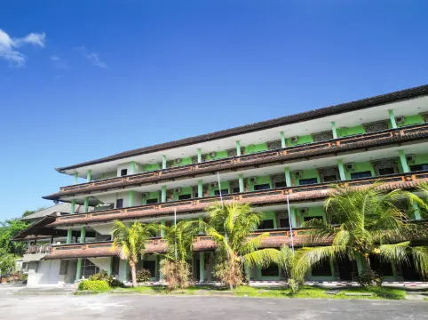 Collection O Bali near Terminal Ubung formerly Batukaru Garden Hotel