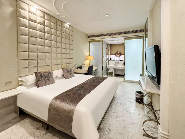 Zsmart Zhishang Hotel (Hangzhou Wulin Square)