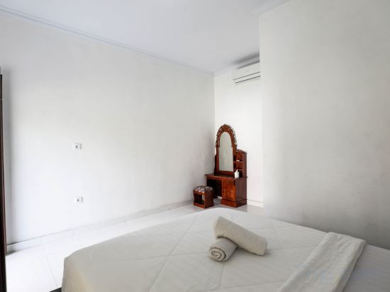 Nyuh Kadah Guest House Room Type - Standard Double Room With Patio