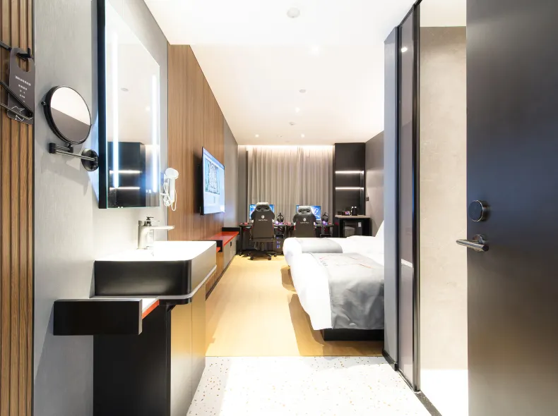 Homeinn YUNIK E-Sports Hotel (Beijing Mudanyuan Beitaipingzhuang Subway Station)