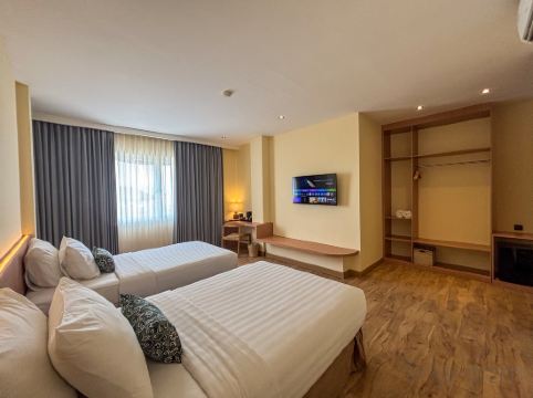 The Rivavi Legian Room Type - Junior Suite