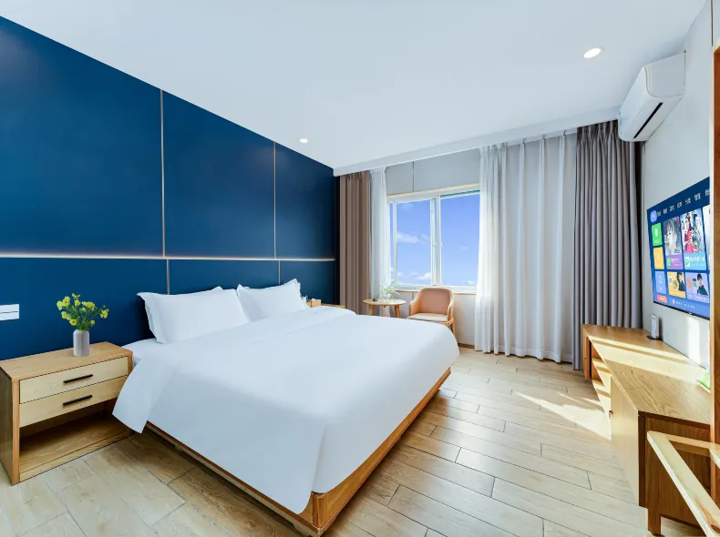 Yijia Hotel (Pengzhou High-speed railway station)