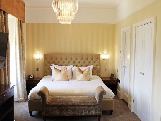 The Belsfield Hotel - Tap to explore photos
