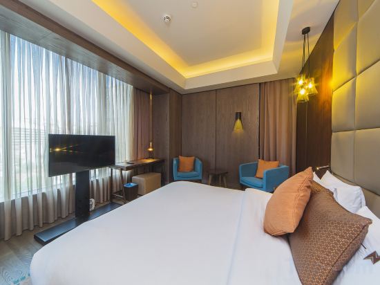 Naz City Hotel Taksim - Tap to explore photos