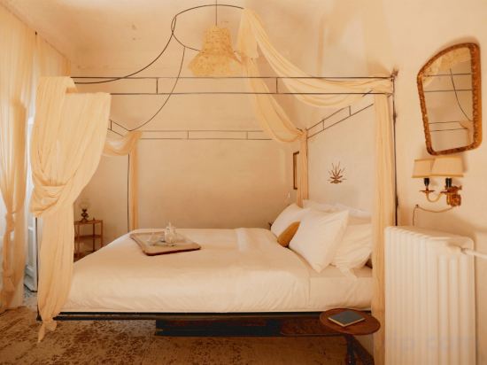 Shila Athens Room Type - Romantic Dust