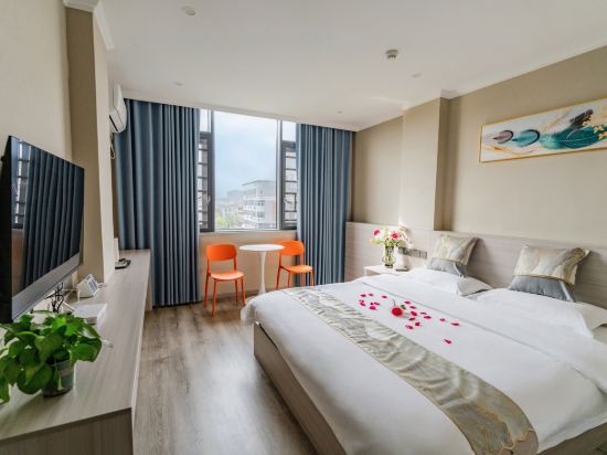 Others 4, Xingyuan Hotel, Huanggang