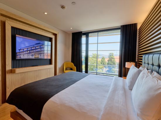 Metropolitan Hotels Bosphorus Room Type - Deluxe Room with Sea View