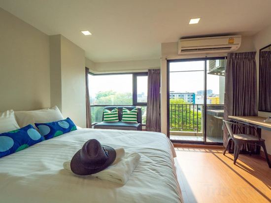 Casa Luxe Hotel and Resident Room Type - Family Room