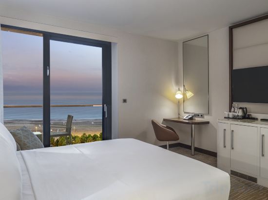 Hilton Batumi Room Type - ACCESSIBLE W BALCONY SEA