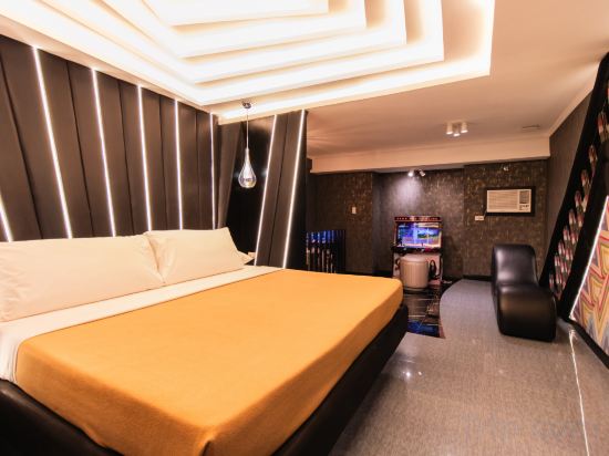 Hotel Ava Cuneta Room Type - Suite