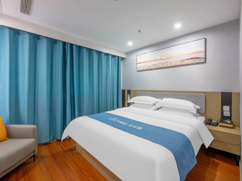 Home Inn Plus Select Hotel (Shijiazhuang Luquan Shangzhuang Longquan Ancient Town Store)