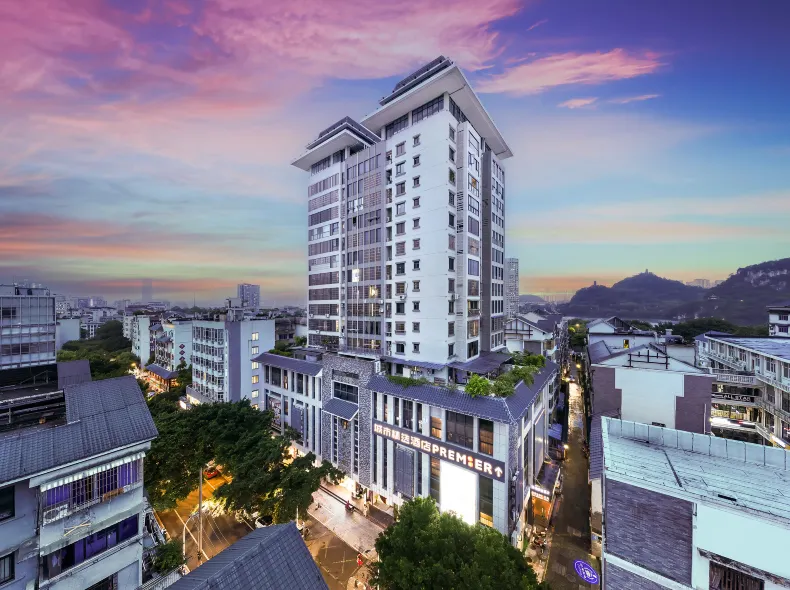 City Comfort Premier Hotel (Liuzhou Five Star Pedestrian Street)