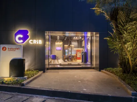 CRiB by Bobobox, Kuningan, Jakarta