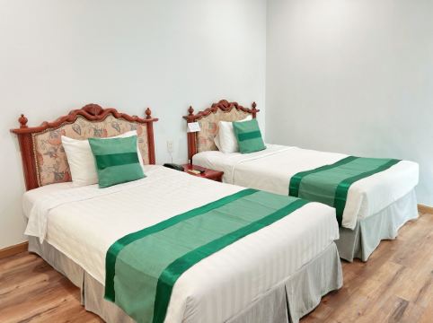 Riverside Hotel Saigon Room Type - Standard No Window