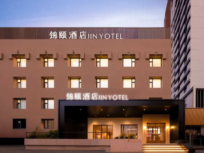 Jin Yi Premium Hotel