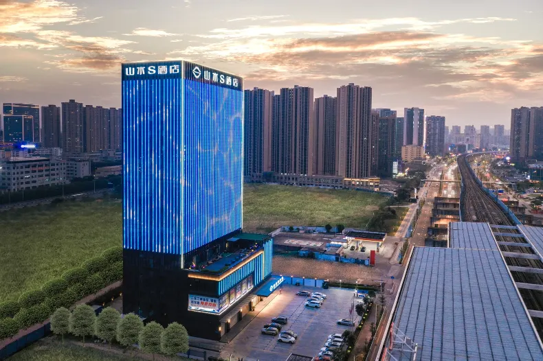 Shanshui S Hotel (Huizhou Zhongkai Hui Huan Store)