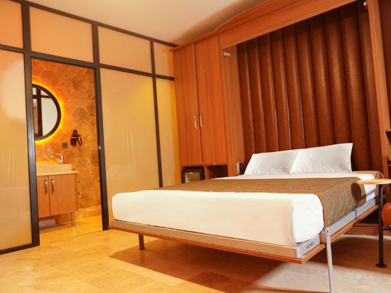 Emirtimes Hotel & Spa Tuzla - Tap to explore photos
