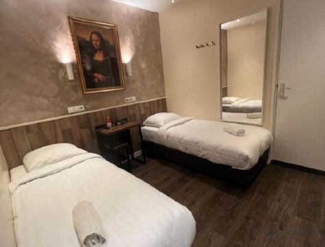 DAM Hotel Room Type - Standard Twin Room