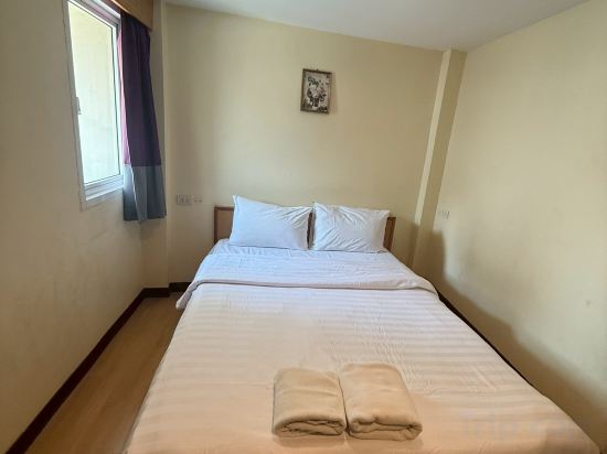 A7 Hotel Pattaya Room Type - Double Room with Balcony