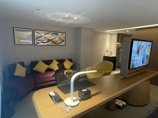 Hampton by Hilton Beijing Yunhe Business District - Tap to explore photos