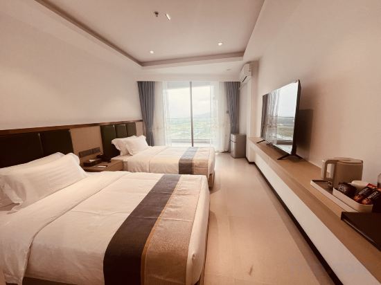 HC HOTEL Room Type - Superior Twin Room