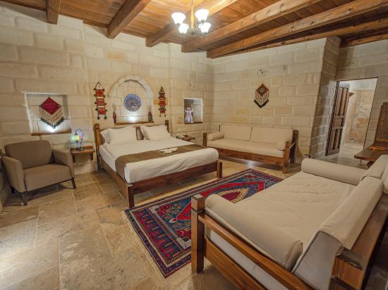 Zara Cave Hotel Room Type - Superior Stone Room 301