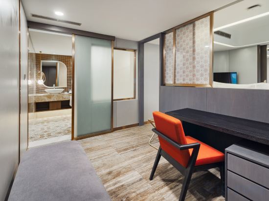 Grand Sahid Jaya Room Type - Suite