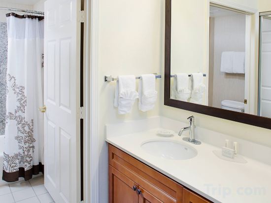 Residence Inn by Marriott Houston West University - Tap to explore photos