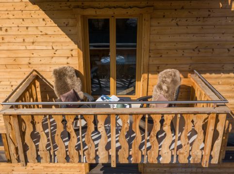VIU Hotel Villars - Tap to explore photos