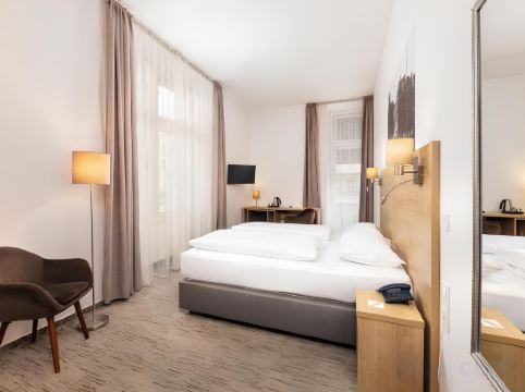 City Hotel Ring Room Type - Double or Twin Room City Hotel Ring Room Type - Double or Twin Room