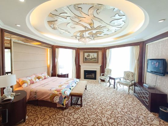 Renji Hotel Room Type - Forest View Family Suite