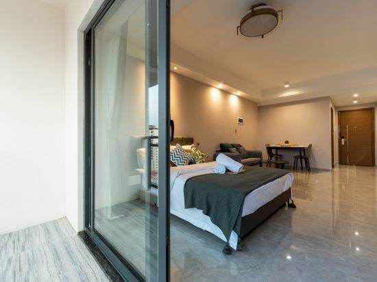 TK Star by Caerus Management Room Type - Deluxe City View Suite