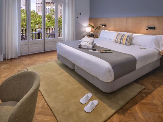Hotel SERHS Rivoli Rambla Room Type - Deluxe Suite