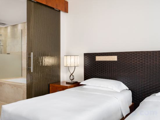 Grand Hyatt Doha Hotel and Villas Room Type - 2 Twin Terrace