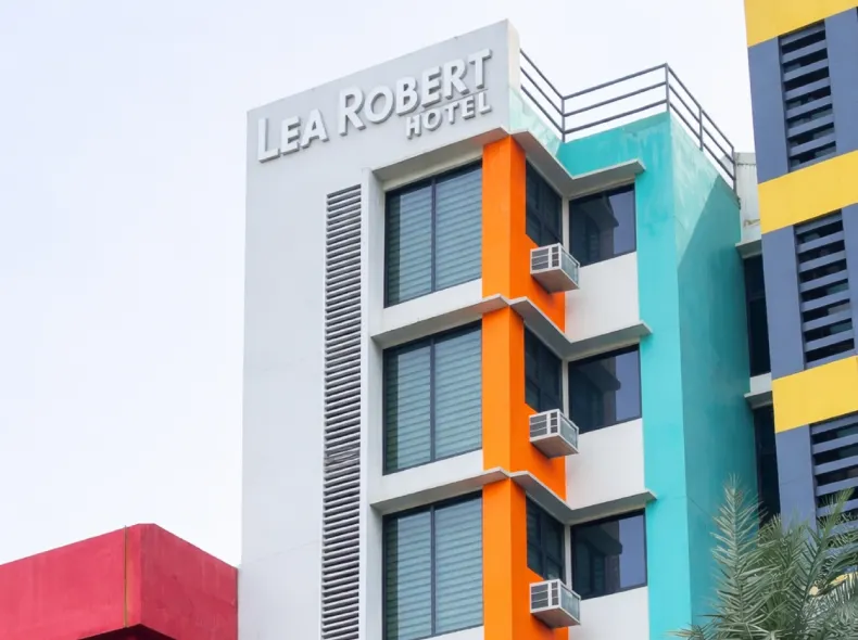 Lea Robert Hotel Angeles Pampanga