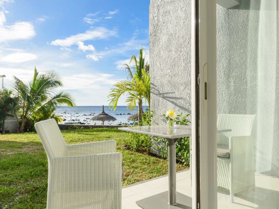 Voile Bleue Boutique Hotel - Tap to explore photos