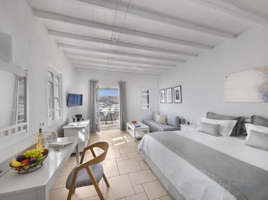 Deliades Mykonos Room Type - Junior Suite with Sea View and Hot Tub Deliades Mykonos Room Type - Junior Suite with Sea View and Hot Tub