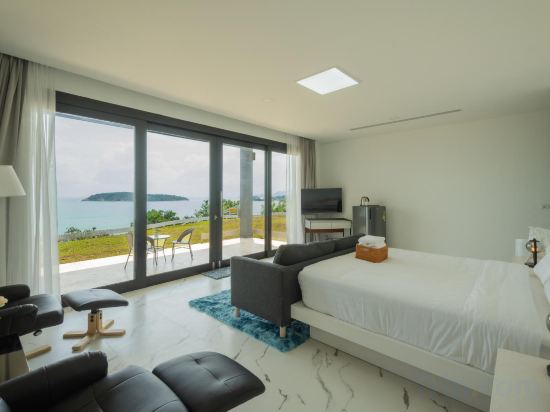 Bluemango Pool Villa & Resort Koh Samui Room Type - Oceanfront King Suite with Front Garden