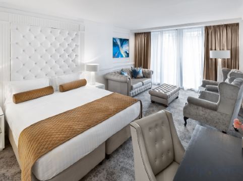 Pepperclub Hotel Room Type - Superior Deluxe Studio Pepperclub Hotel Room Type - Superior Deluxe Studio
