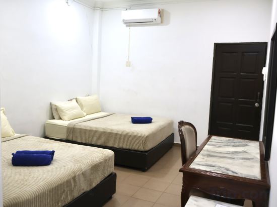 Shell Out Cenang Beach Resort Room Type - Three-Bedroom Apartment