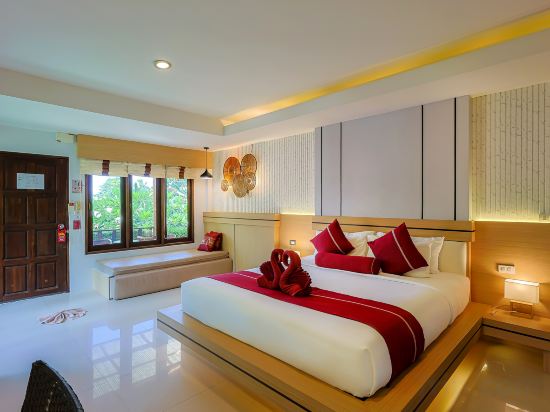Sita Beach Resort Koh Lipe - Tap to explore photos