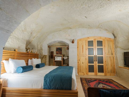 Agarta Cave Hotel Room Type - Junior Cave Suite Agarta Cave Hotel Room Type - Junior Cave Suite
