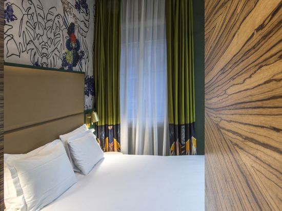 Mercure Roma Centro St. John Room Type - Classic Double Room