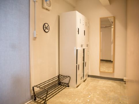 Movylodge Hostel Room Type - Bed In 4 Deluxe Capsule Mixed Dormitory (Mixed Gender) With Bathroom Movylodge Hostel Room Type - Bed In 4 Deluxe Capsule Mixed Dormitory (Mixed Gender) With Bathroom