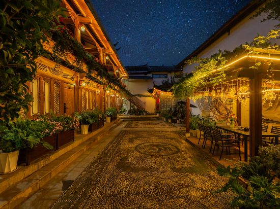 Others 2, A NATURAL INN, Lijiang