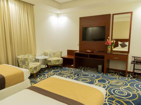 Carawan Jeddah Hotel Room Type - Standard Twin Room