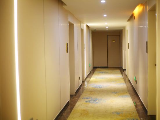 Others 5, J0Y  lNN H0TEL, Jiujiang
